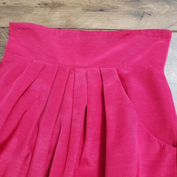 Chic Fuchsia Pencil Skirt - Picture 4 of 6